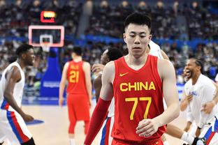 篮板球差距啊！中国队仅抢到26个篮板 而德国队则是抢到42个
